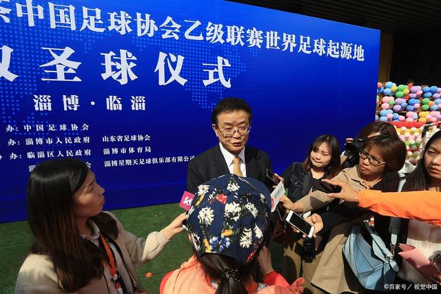 加图索：为球员专注点赞，对转会持保留态度